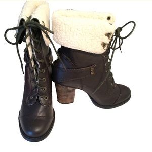 ✨New✨ Chinese Laundry Military Boots